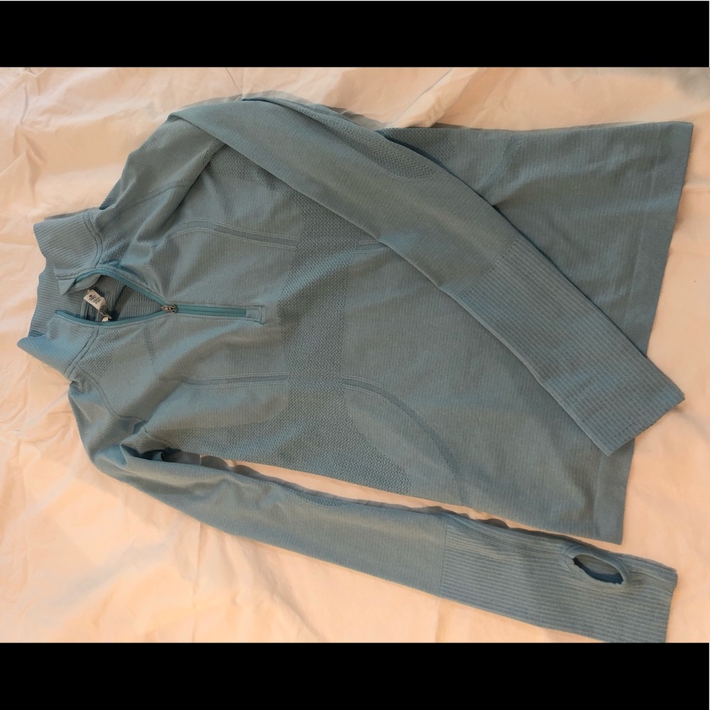 Blue Lululemon Long Sleeve Top with thumb holes